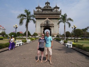 Patuxai, l'arc de triomphe au Laos !