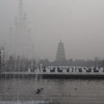 Les fontaines face à la pagode